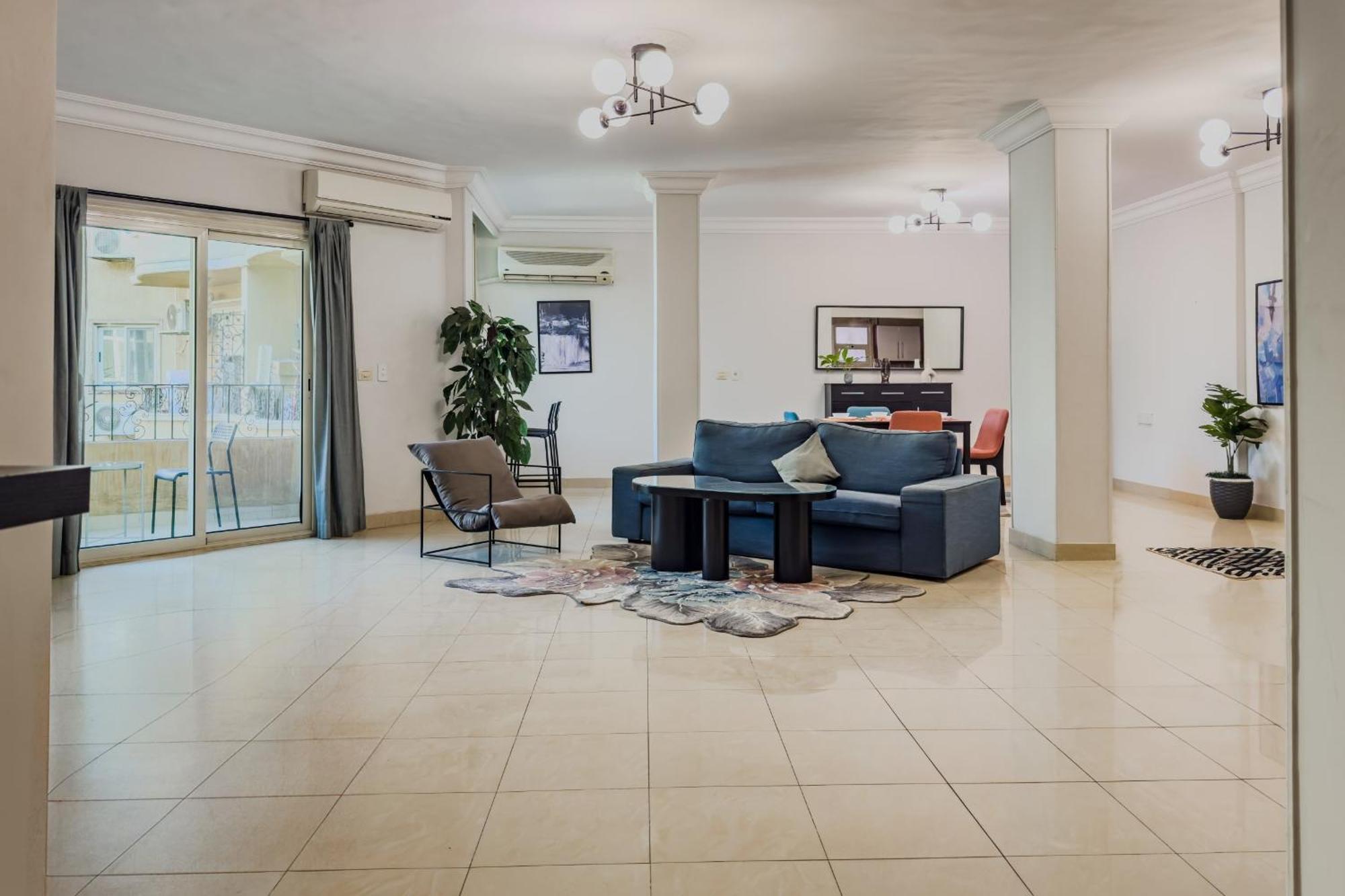Distinct & Decent 2 Bdr Apt Steps From Nightlife And Airport Kairo Exterior foto